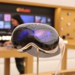 Apple Vision Pro with Solo Knit Band (Apple Vision Pro)
